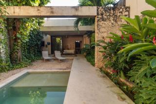 Casa Pepen by Kanaa - Colonial Luxury with a Private Outdoor Pool and Garden in Central Merida - 5