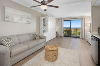 Cara Mar 100 - Surf's Up - 9