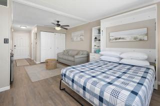 Cara Mar 100 - Surf's Up - 1