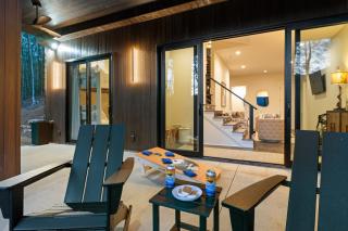 Pet-Friendly Riverfront with Hot Tub Views and Fishing - Burnsville - 5