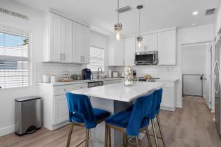 The Tiki Bay House 3BR with Heated Pool - Sarasota - 8