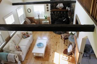 Pine and Sea Beach Retreat - 8