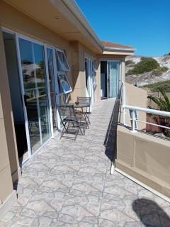 Harbour Home Close - - 8