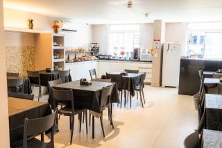 Riviera Hotel by Bsb Inn - 7