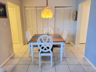 103 -One Bedroom with Futons Ground Floor - New Smyrna Beach - 4