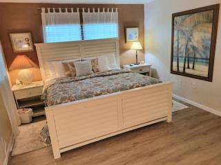 103 -One Bedroom with Futons Ground Floor - New Smyrna Beach - 1