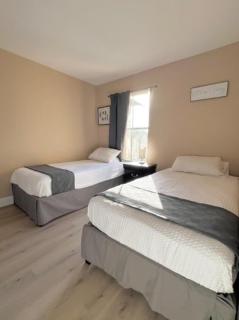 Escape to Regal Palms Resort w/ Lazy River - 2