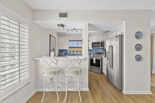 Isla Vista Verde North Mirada Townhome 3BD 2.5BA - Point Brittany - 1