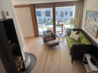 Sleek Mountain Escape, Light and Airy - Flims - 1
