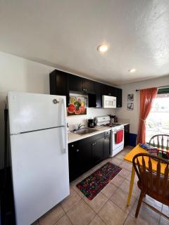 Colorful Casita Frida 1BD Retreat by Balboa Park - San Diego - 4
