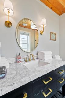 The Tellico Plains Inn and Event Venue - 1