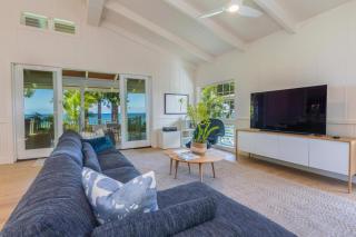 Haena Modern Beachfront Hale Ekahi - 4