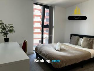 Last-Minute Specials l Book It Now l Sleeps Up to 4 l 2 Bed 2 Bath - Gym - Prime Birmingham Location l JVT Short Lets - Birmingham - 5