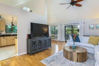 Hale Iolani - Princeville - 1