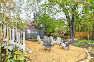 Renovated Carrboro House with Deck and Fire Pit! - 9