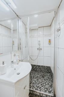 Republicii Rustic Apartament in Brașov City Center - Braşov - 2