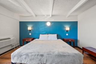 Southern Springs Extended Stay - Lubbock - 7
