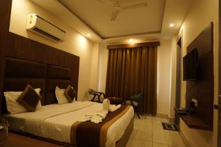 Hotel Divine Aura - A Premium Hotel in Haridwar - 0