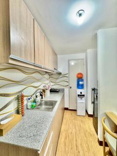 Cozy Stay at Arezzo Place, Davao City - Davao - 8
