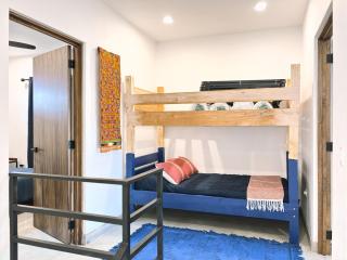2 Casas and Pool- Walk to Beach, Great for Groups - El Pescadero - 6