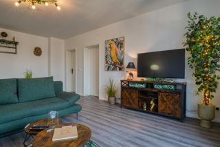 Zuarin Seeblick - Ganzes Apartment direkt am Schlossgarten von Schwerin mit Dschungelfeeling - Schwerin - 6