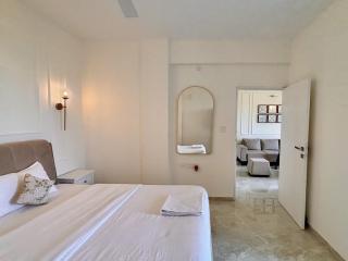 Luxury 2BR Candolim Pool Wifi 411 - 5