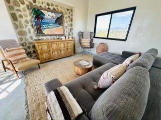 Casa Asombro - 3-bed villa in Pueblo Pescadero - El Pescadero - 0