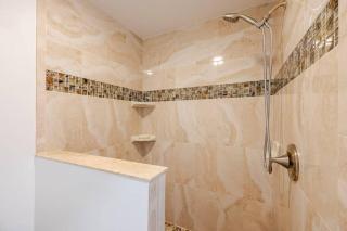 Waterfront Escape Luxurious Stay - Cape Coral - 8