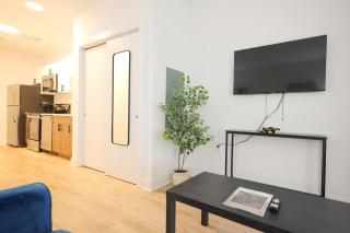 The Platinum Downtown Stamford Studio Getaway - Stamford - 5