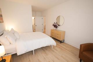 Deluxe 2BR - Parking Gym Kids Room and Wifi - Stamford - 9