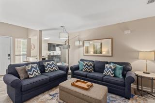 Spacious 3BR w Tiki Bar Shared Pool Walk to Beach Near 30A Pier Park - Panama City Beach - 5