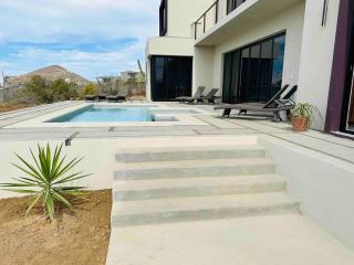 Hausta Luego - Private 4 bd House in Cerritos! - San Carlos - 9