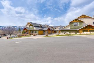 Eden Townhome with Mtn View and Shuttle to Powder Mtn! - Eden - 2