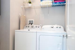 DLuxx Vacay Disney 5 Suite House with Hot Tub 2633 - Orlando - 7