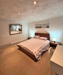 Rose Mansion - Broadwater - 0