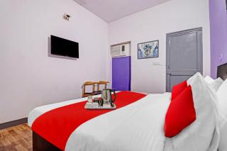 The Town House JPS Near Live well pharmacy - New Delhi - 2