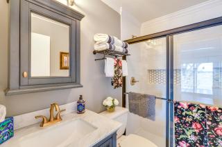 Home on Lake of the Ozarks with Private Swim Dock! - Rocky Mount - 3
