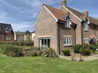 Caramel Cottage at The Bay Filey, sleeps 6, 2 dogs welcome for free too - Filey - 5