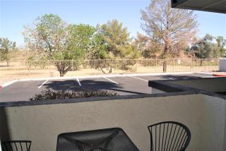 134 Fully Furnished, amenities galore - Scottsdale - 3