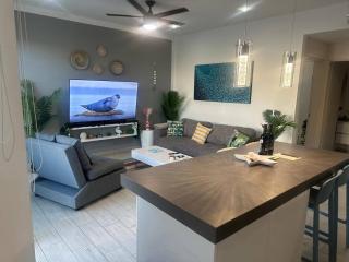 Chic Space, Private Balcony, Roof Pool, Good WiFi - Playa del Carmen - 0