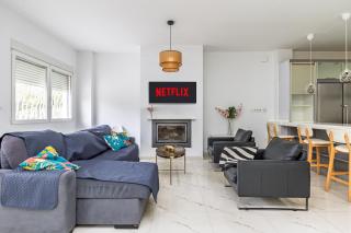 Casa Familiar 9 Pax, Smart TV, Centro, Playa, Café, AC - Valência - 4