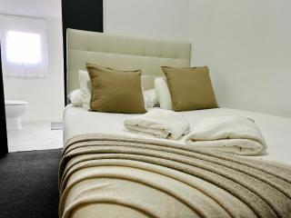 Low Cost Alameda Rooms - Lisbon - 0