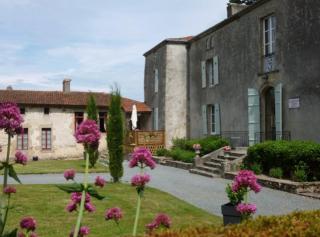 Gîte historique du Sourdy 17km Puy duFou - La Gaubretière - 0