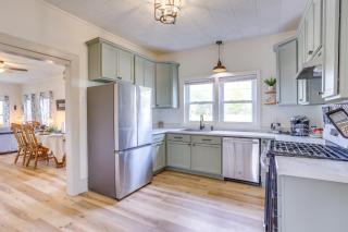 Half-Mi to Dtwn Lufkin Charming and Spacious Home! - Lufkin - 9