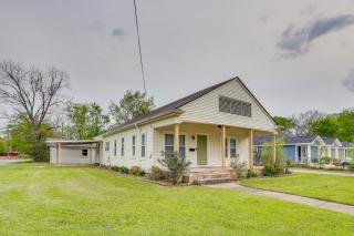 Half-Mi to Dtwn Lufkin Charming and Spacious Home! - Lufkin - 8