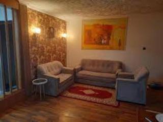 spoon House - - 3