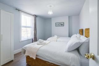 Charming 4BR Victorian House - Londra - 5