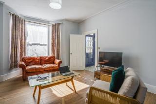 Charming 4BR Victorian House - Londra - 8