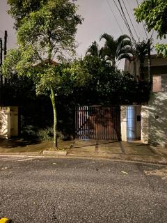 Casa Espaçosa na Vila Romana - São Paulo - 9