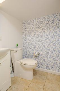 Big City Life: 1BR Apt wNetflix Easy NYC Access - 3